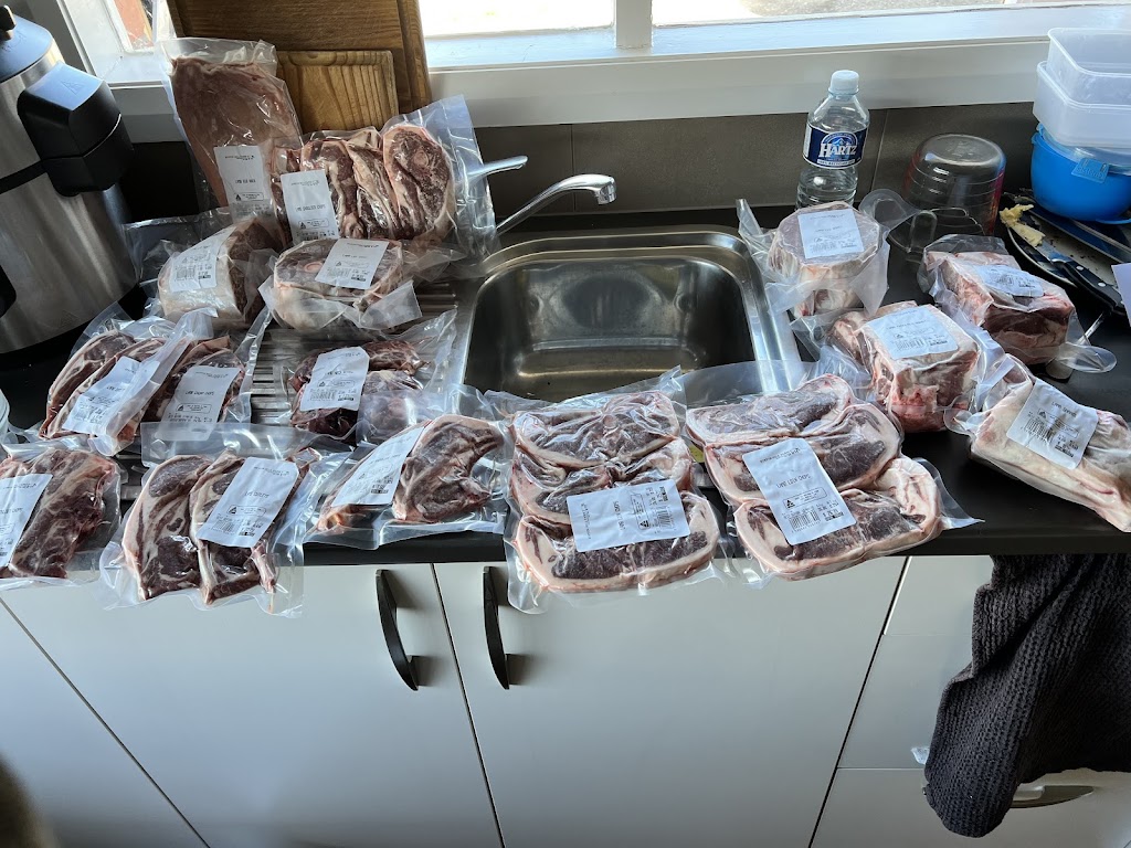 The Pork Hut | 379 Black Hills Rd, Black Hills TAS 7140, Australia | Phone: 0400 156 145