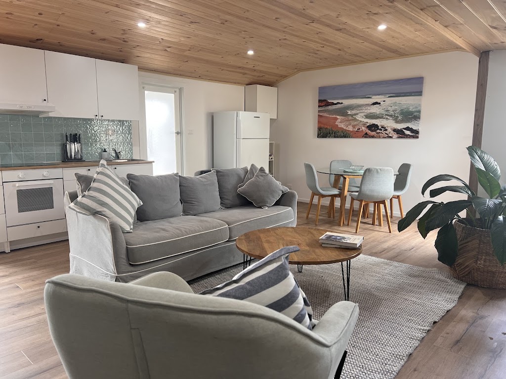 Swanhaven Retreat | School Ave, Newhaven VIC 3925, Australia | Phone: 0449 826 845