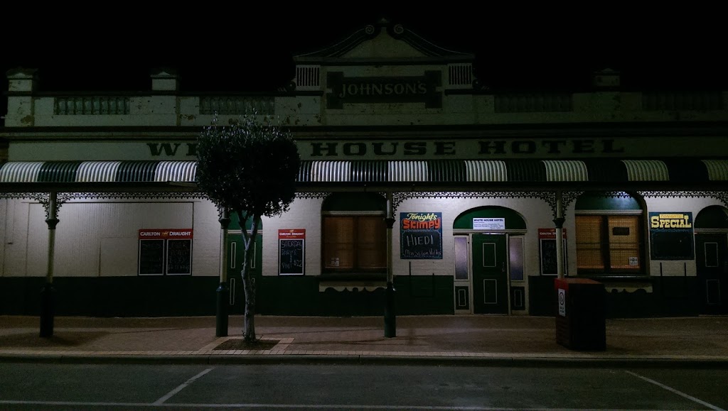 White House Hotel | 120 Tower St, Leonora WA 6438, Australia | Phone: (08) 9037 6030