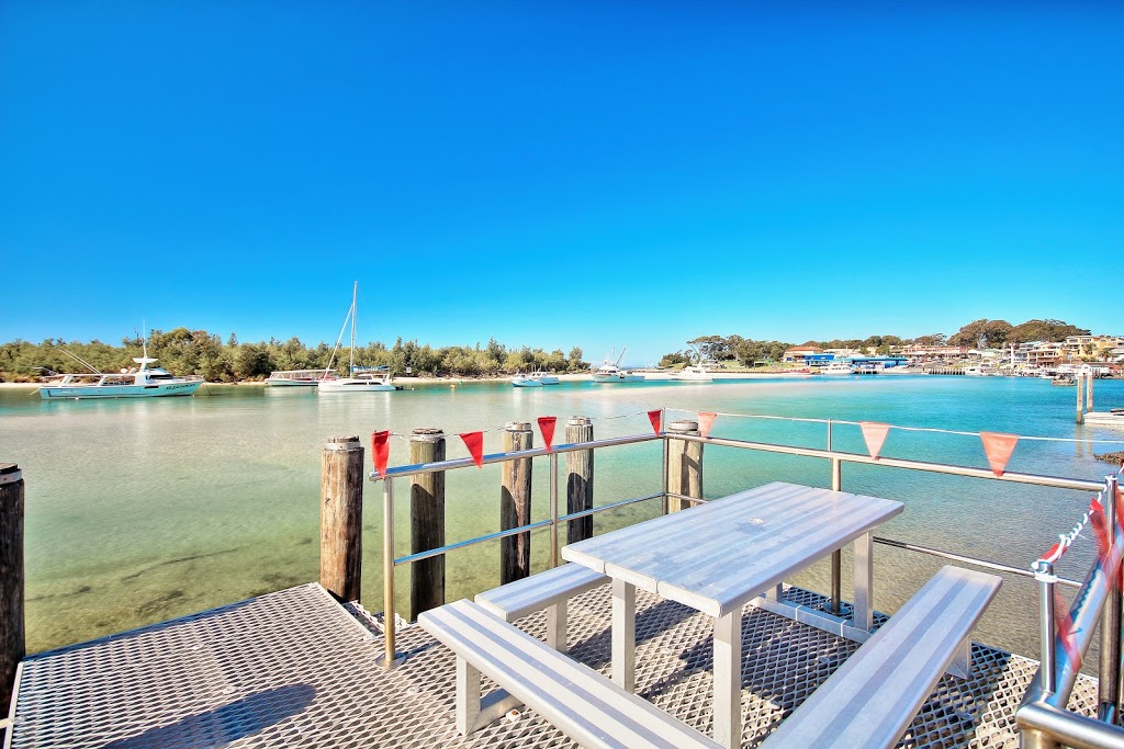 The Porthole of Huskisson | 23/15 Wood Cres, Huskisson NSW 2540, Australia | Phone: (02) 4441 7771