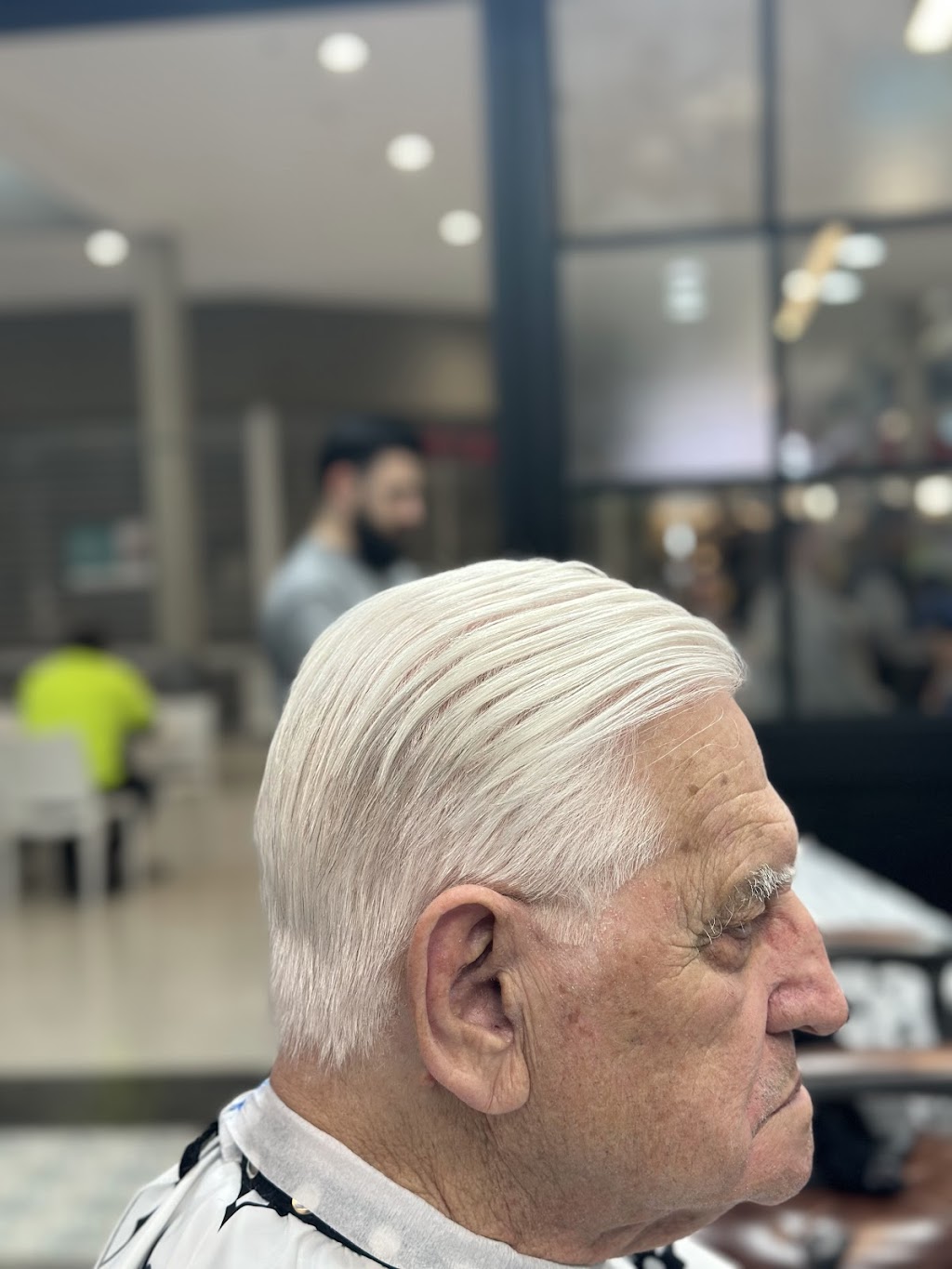 LIDN BARBERS | Winmalee Shopping Village, Unit 11 White Cross Rd, Winmalee NSW 2777, Australia | Phone: 0450 716 763