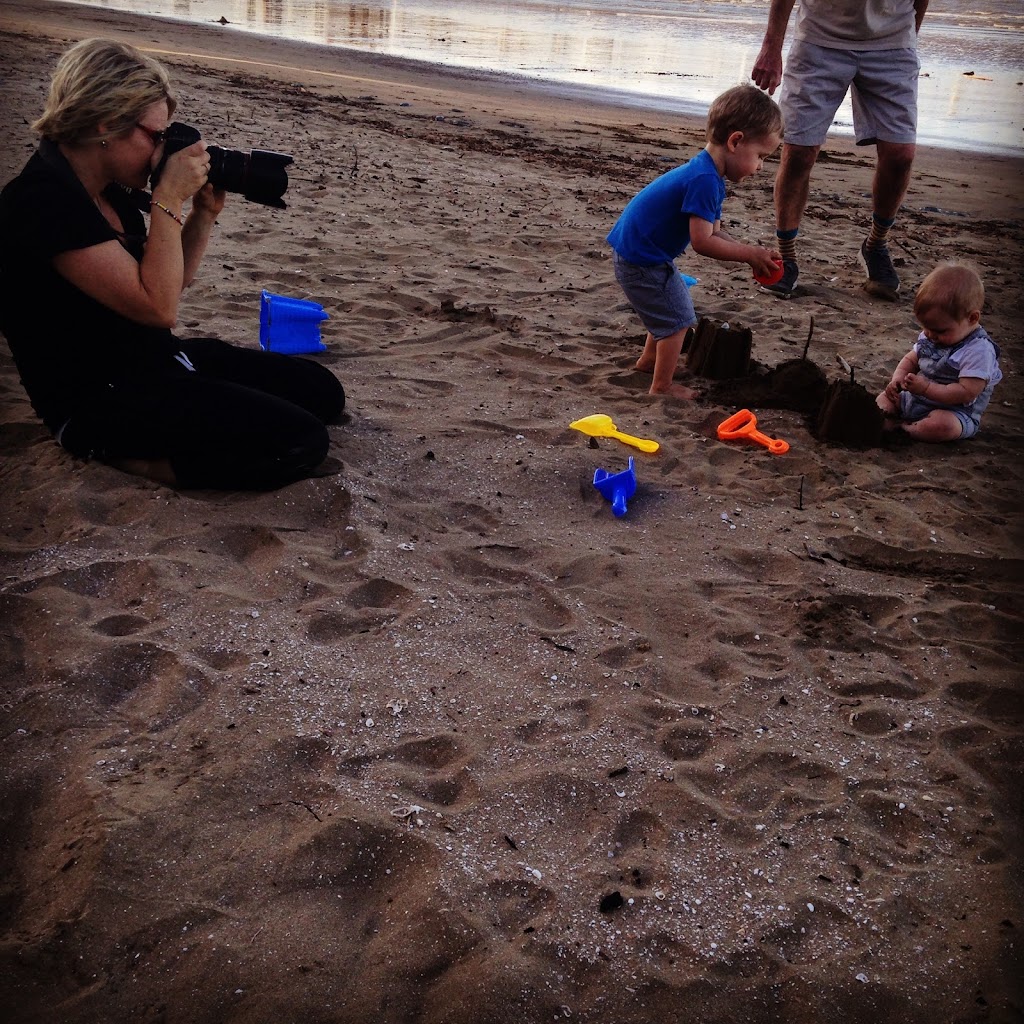 Humming Hippo Photograhy | 6 Jillinda Pl, The Gap QLD 4061, Australia | Phone: 0468 855 729