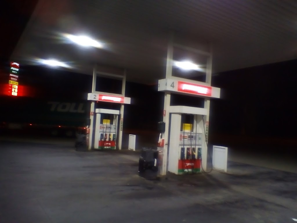 Puma Gingers Roadhouse | gas station | 1383 Great Northern Hwy, Upper Swan WA 6069, Australia | 0892964303 OR +61 8 9296 4303