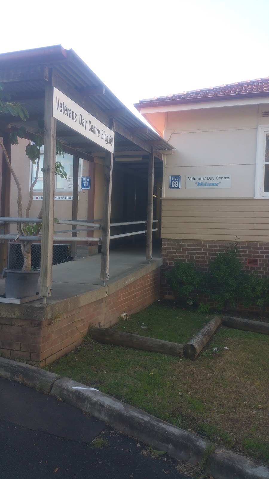 Building 69 Veterans Day Centre | hospital | 2 Currawang St, Concord West NSW 2138, Australia