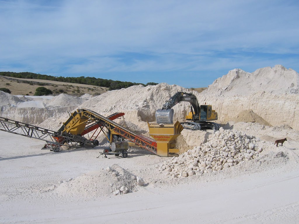 Redgate Lime & Earthmoving | 797 Redgate Rd, Witchcliffe WA 6286, Australia | Phone: (08) 9757 6263