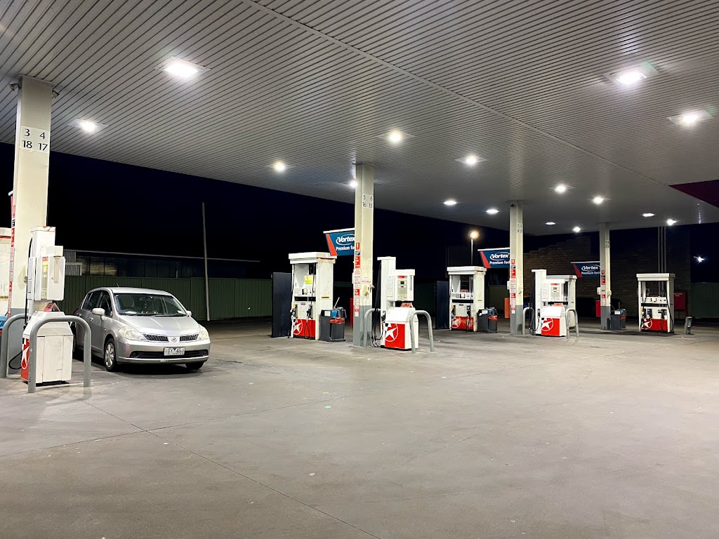 Caltex Woolworths | gas station | 1337 North Rd, Huntingdale VIC 3166, Australia | 0390209466 OR +61 3 9020 9466