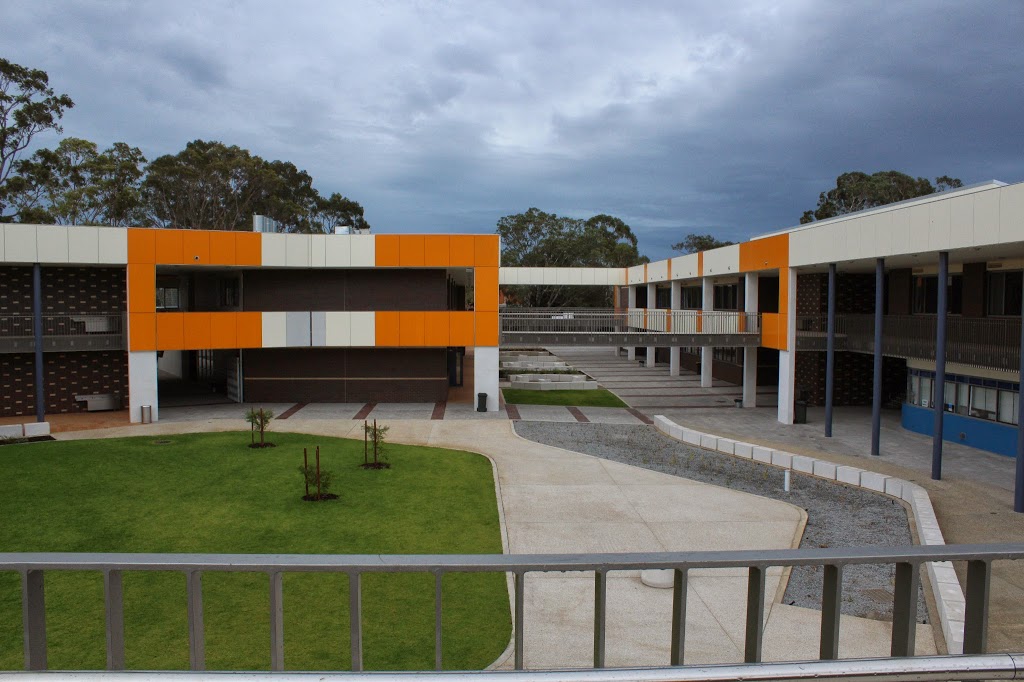 Governor Stirling Senior High School | school | 25 Third Ave, Woodbridge WA 6056, Australia | 0862740300 OR +61 8 6274 0300