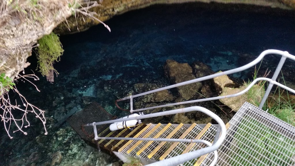 Pines sink hole | park | Unnamed Rd, Burrungule SA 5291, Australia