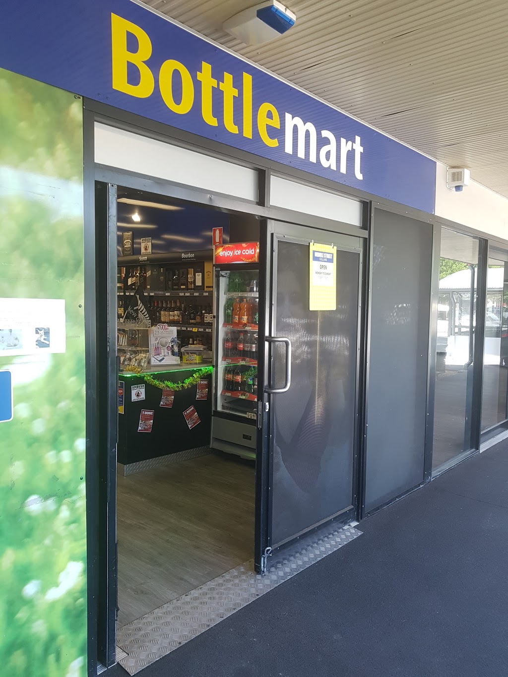 Cellars Bottlemart | 7/44 Middle St, Chinchilla QLD 4413, Australia | Phone: (07) 4669 1828