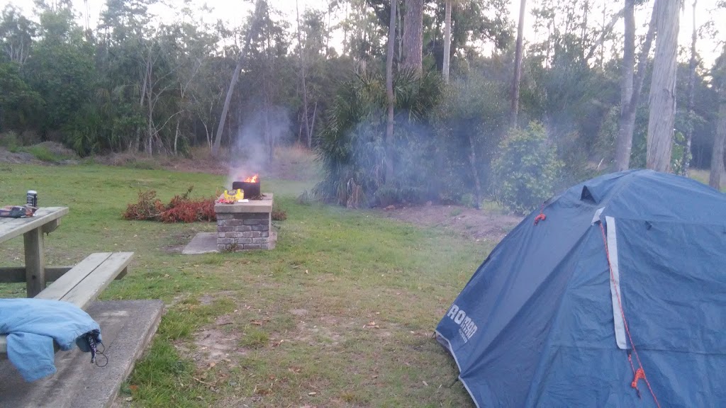 Red Rock Camping Area | 1708 Byfield Rd, Byfield QLD 4703, Australia | Phone: 13 74 68