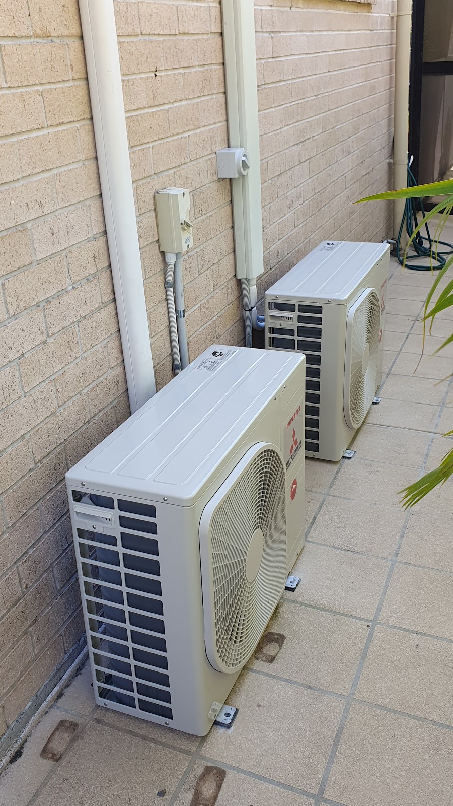 Sun Daze Electrical & Air Conditioning | Regents Park QLD 4118, Australia | Phone: 0438 762 585