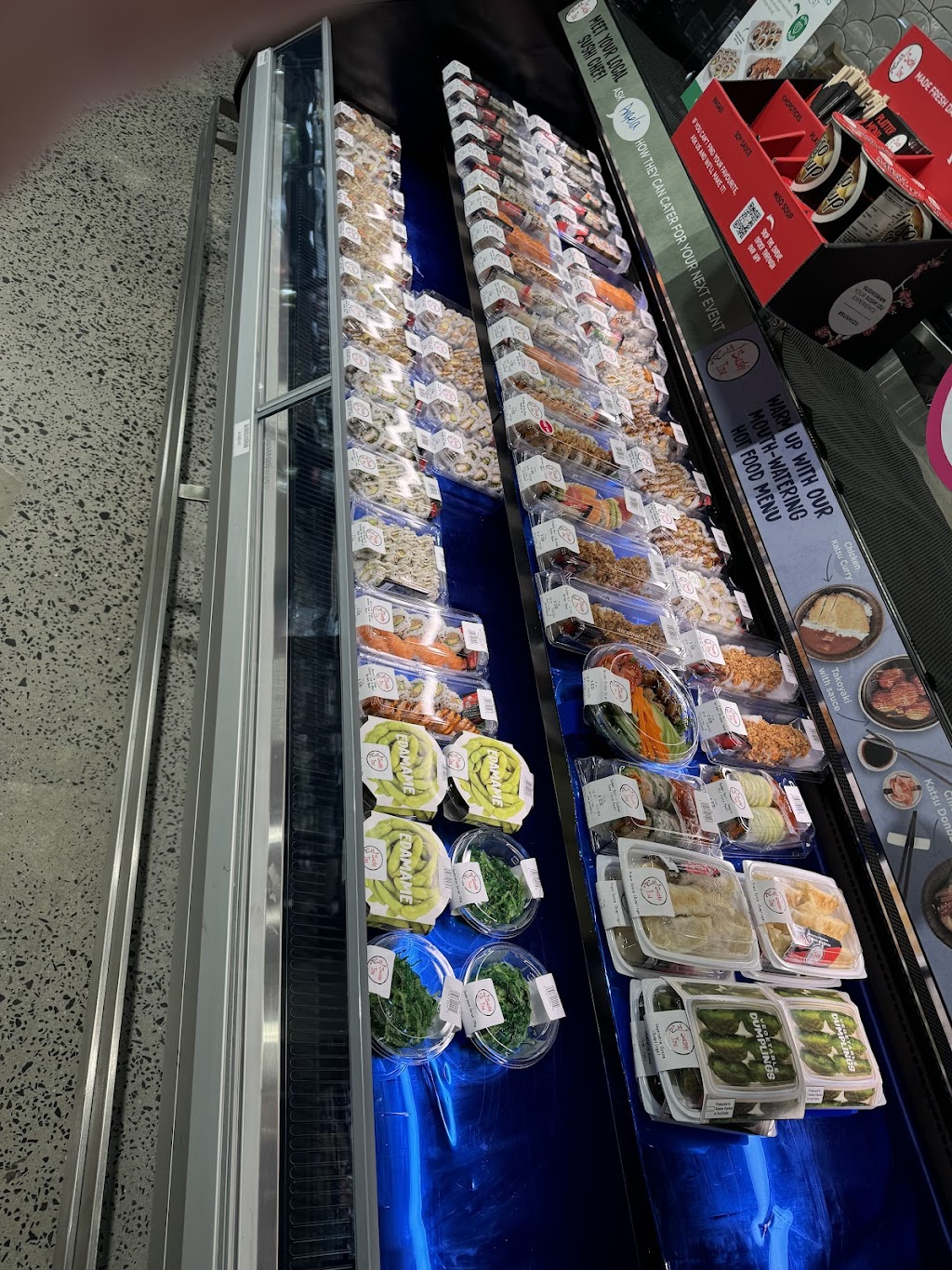 Woolworths Metro Glenmore Village | 90 Glenmore Ridge Dr, Glenmore Park NSW 2745, Australia | Phone: (02) 4723 2528