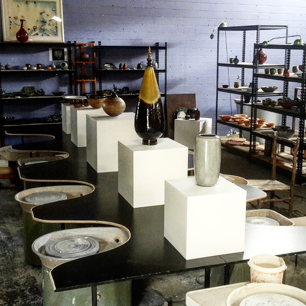 Ian Clare Studio Pottery | store | 46A Lymington Rd, Cygnet TAS 7112, Australia | 0428866976 OR +61 428 866 976