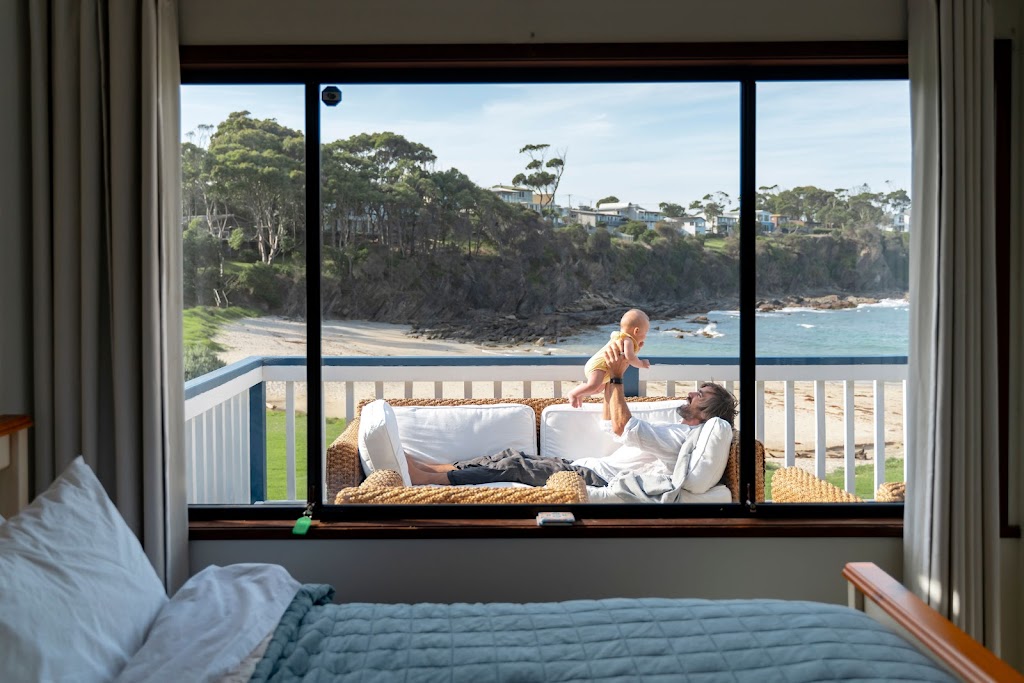 Beachfront Shack | 68 Yugura St, Malua Bay NSW 2536, Australia | Phone: 0450 300 068