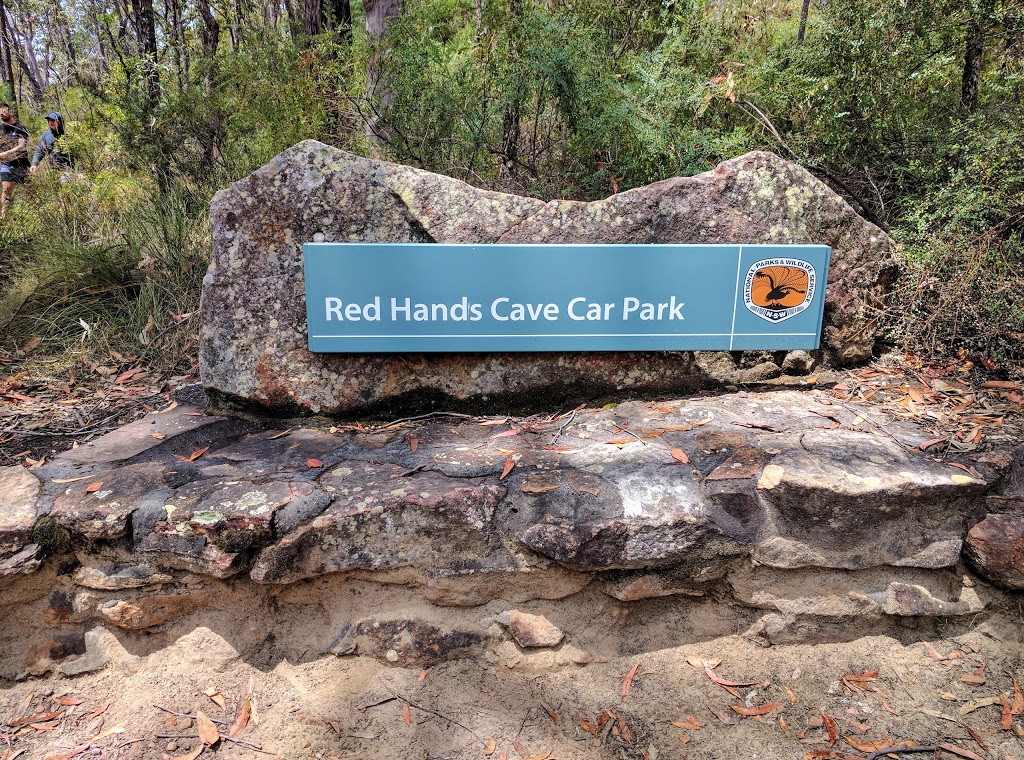 Red Hands Cave Car Park | parking | Red Hands Fire Track, Blue Labyrinth NSW 2782, Australia