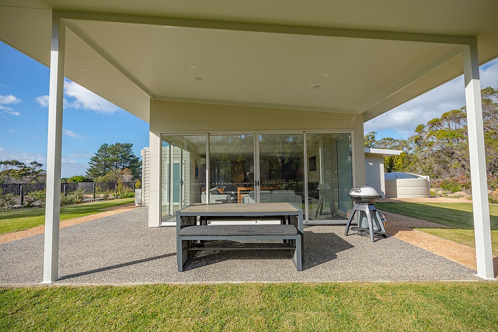 Baileys Beach House | 1 Vince Lane, Binalong Bay TAS 7216, Australia | Phone: 0474 025 708