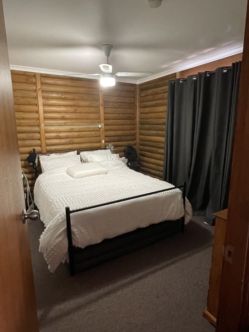 Minh Lodge | 71 Apold Rd, Murbko SA 5320, Australia | Phone: 0411 175 154