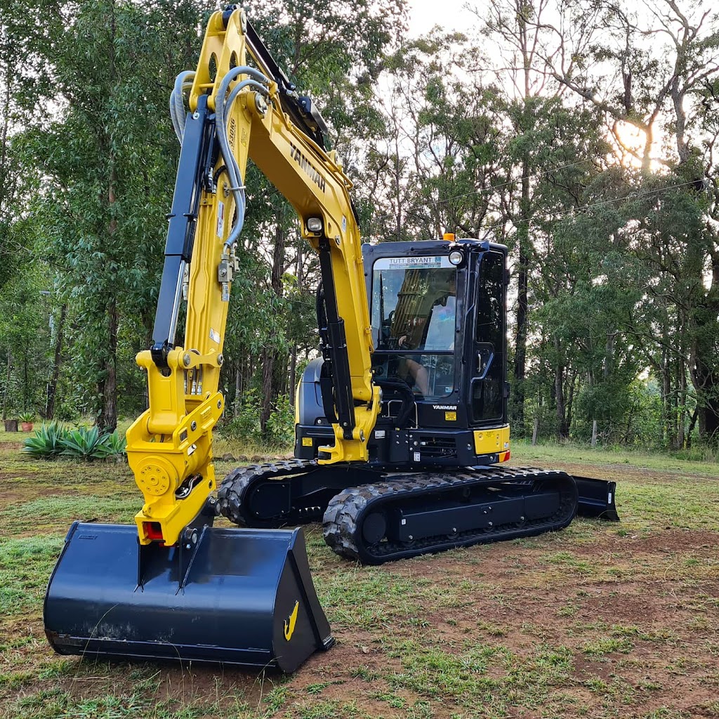 Trackside Earthworks | 86 Bull Hill Rd, Tinonee NSW 2430, Australia | Phone: 0401 968 992