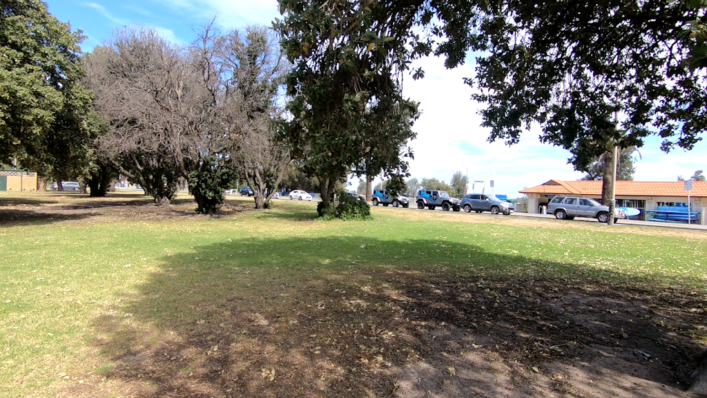 Cummings Reserve | park | 299-312 Beaconsfield Parade, St Kilda West VIC 3182, Australia