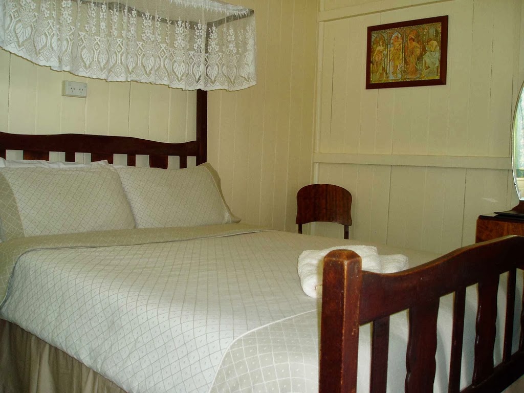 Royal Hotel Herberton | lodging | 46-48 Grace St, Herberton QLD 4887, Australia | 0740962231 OR +61 7 4096 2231