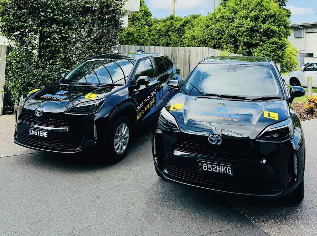 New Dream Driving School | 104 Colchester St, South Brisbane QLD 4101, Australia | Phone: 0412 745 852