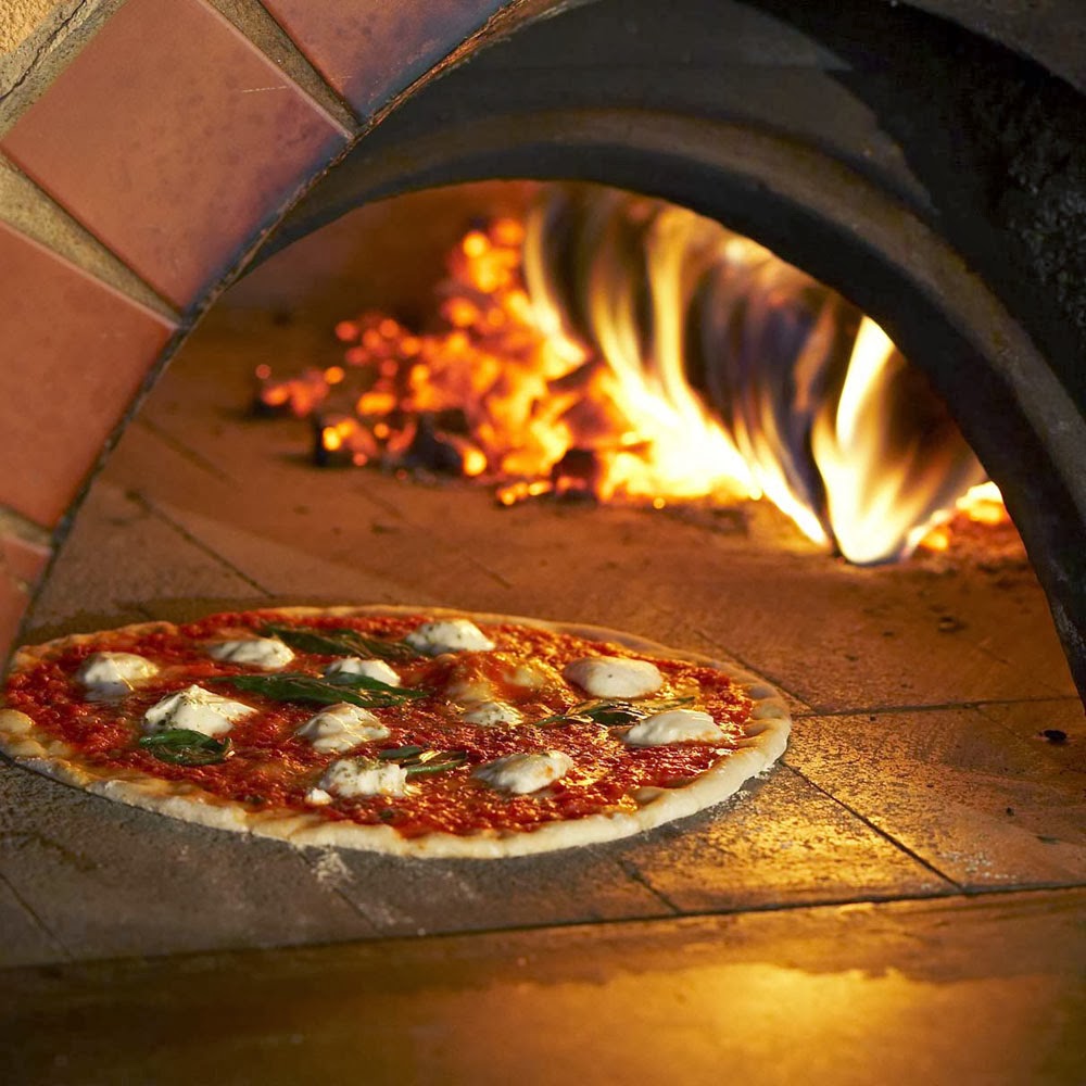 Elounge pizzeria | 409A Victoria St, Abbotsford VIC 3067, Australia | Phone: (03) 9429 6060