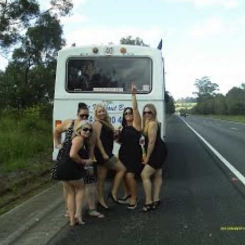 Out N About Buses | 205 Tenth Ave, Austral NSW 2179, Australia | Phone: 0413 100 447