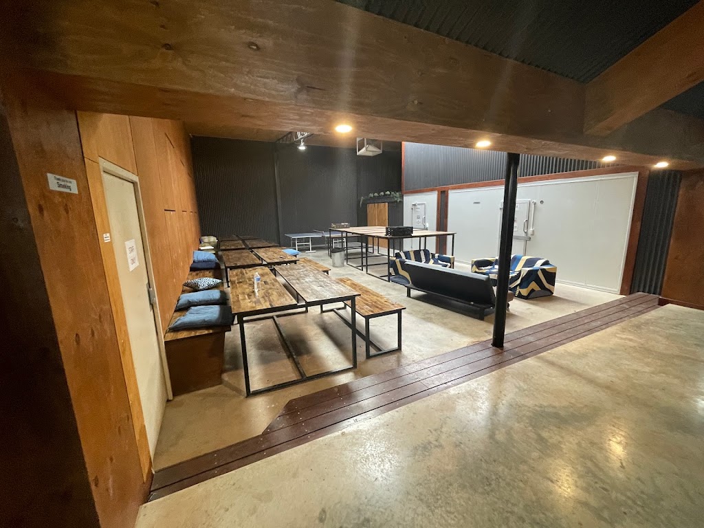 Shamrock Backpacker | 10 McGregor St, Hillston NSW 2675, Australia | Phone: 0427 487 406