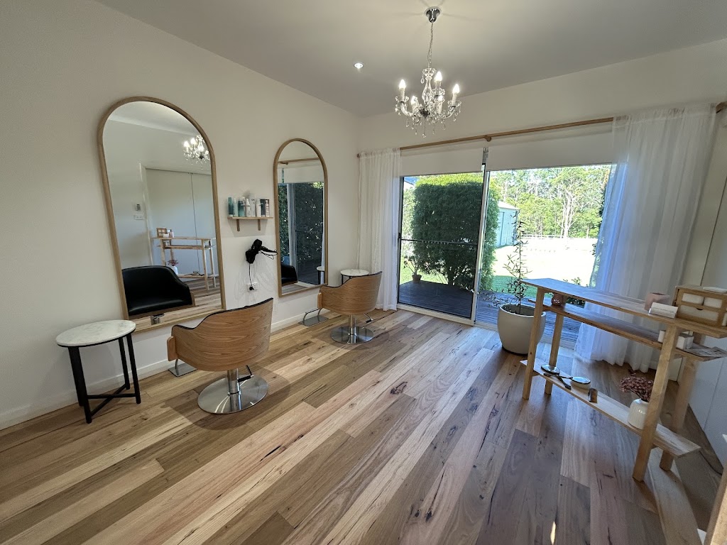 Tanya Teasdell Hair | 28 Regal Brae, King Creek NSW 2446, Australia | Phone: 0468 410 215