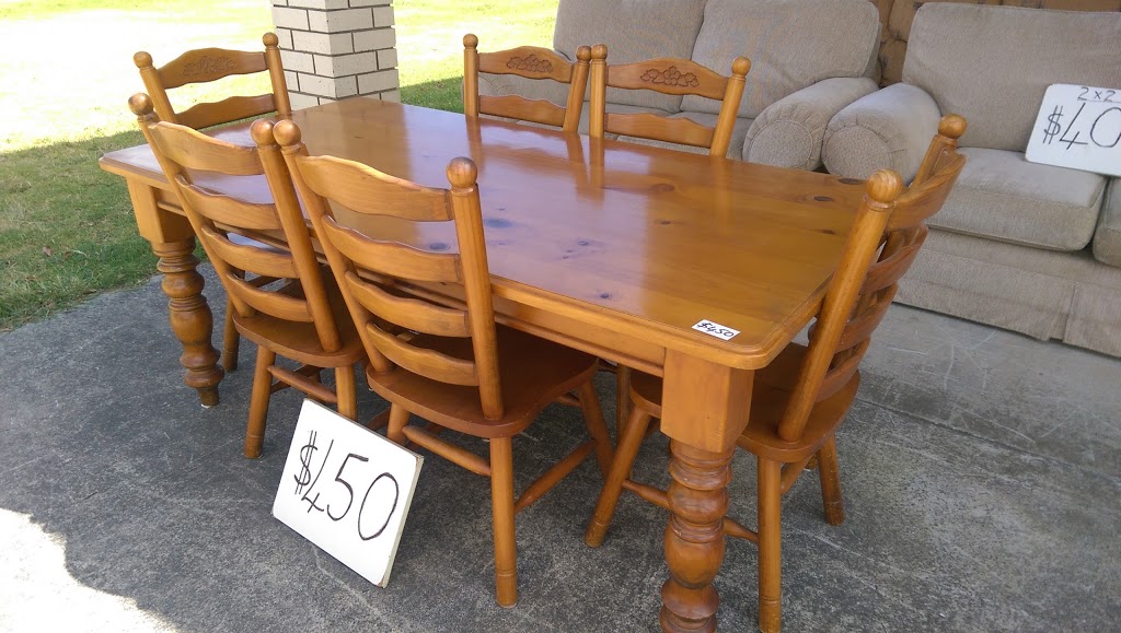 Kingston Second Hand Furniture | furniture store | 240 Jacaranda Ave, Kingston QLD 4114, Australia | 0738085066 OR +61 7 3808 5066