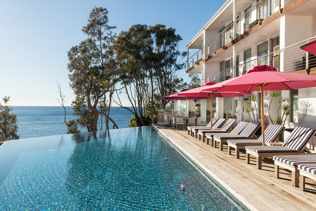 Bannisters by the Sea | lodging | 191 Mitchell Parade, Mollymook Beach NSW 2539, Australia | 0244547400 OR +61 2 4454 7400