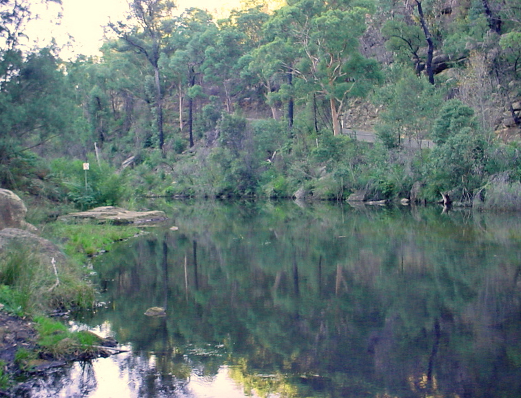 Red Hands Cave Track | 77 Bruce Rd, Glenbrook NSW 2773, Australia