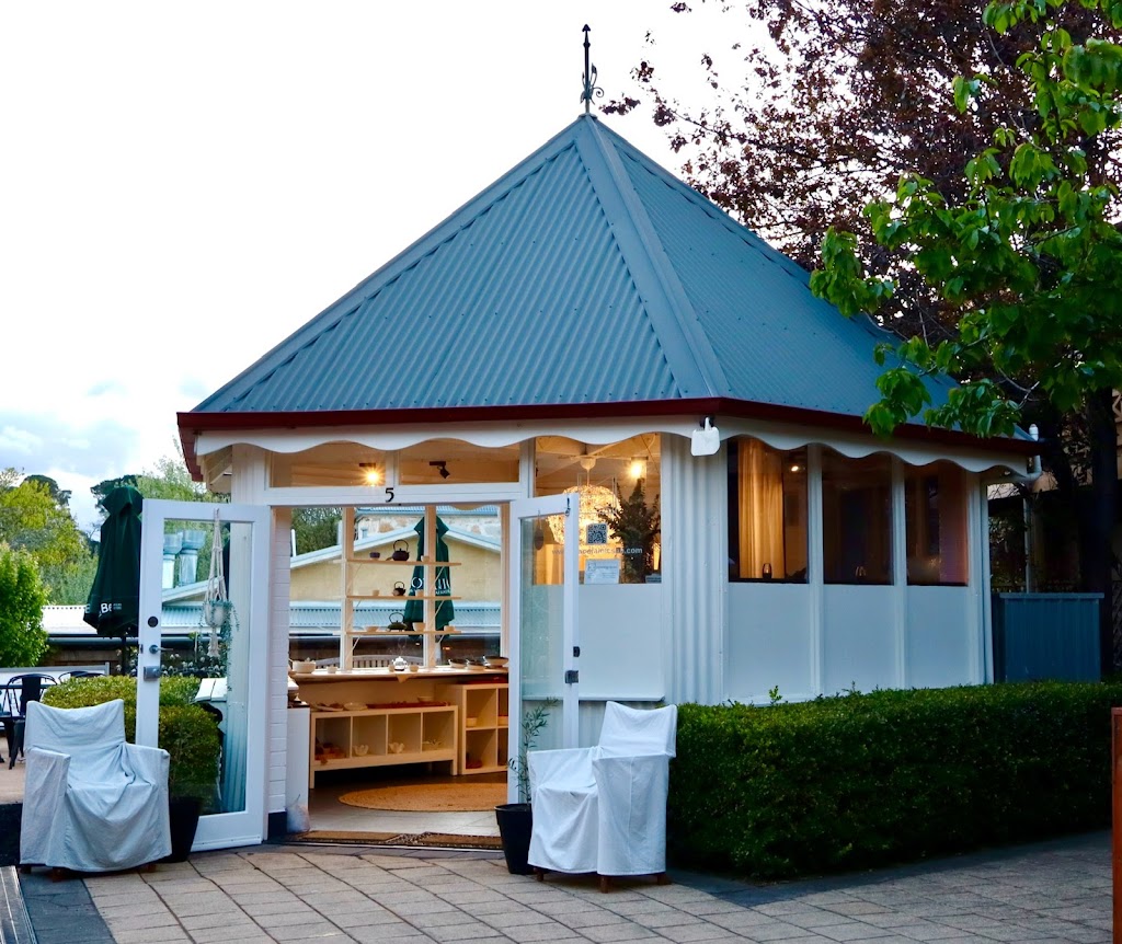 Klā Ceramics Berrima | Berrima Courtyard, Shop 5/117 Old Hume Hwy, Berrima NSW 2577, Australia | Phone: 0434 993 368