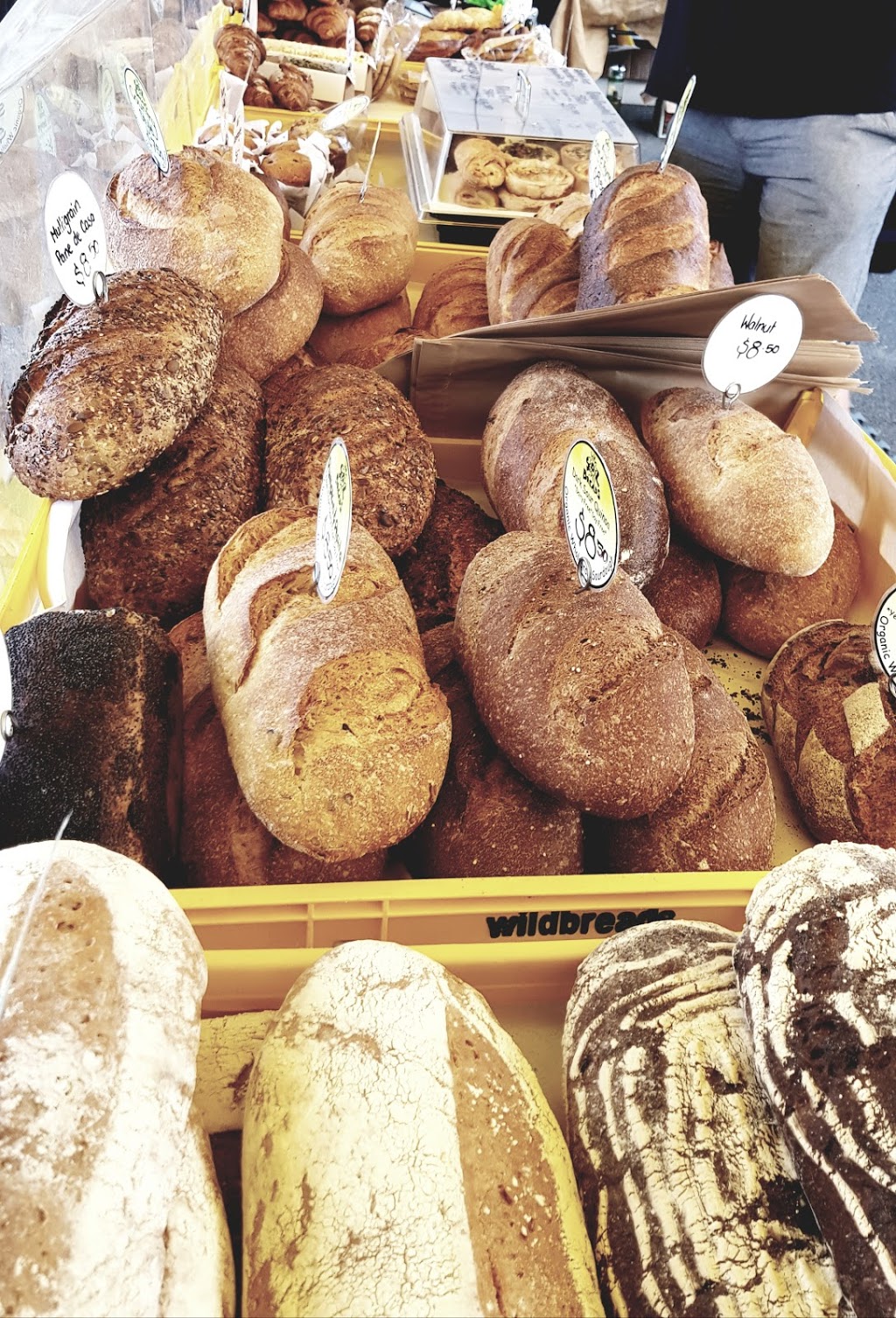 Sol Bread at Gold Coast Organic Farmers Market | bakery | Dunlop Ct, Mermaid Waters QLD 4218, Australia | 0402502416 OR +61 402 502 416