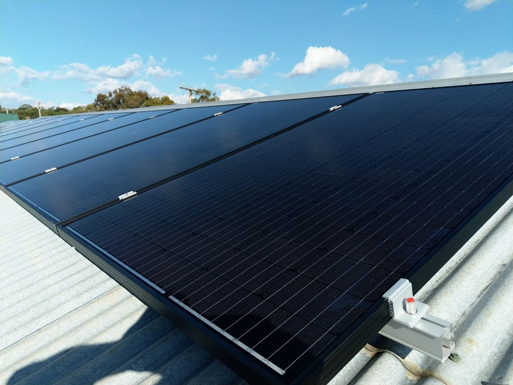 Ultra Clean Solar Services | 149 Mt Baimbridge Rd, Hamilton VIC 3300, Australia | Phone: 0407 480 030