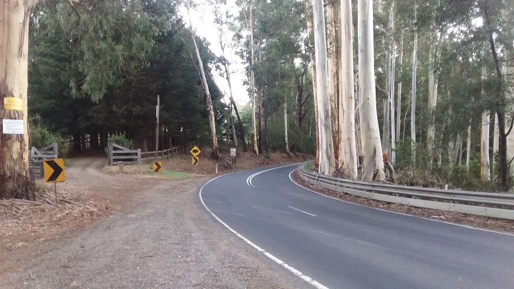 Cockatoo Recreation Reserve | park | Mountain Rd, Cockatoo VIC 3781, Australia | 131963 OR +61 131963