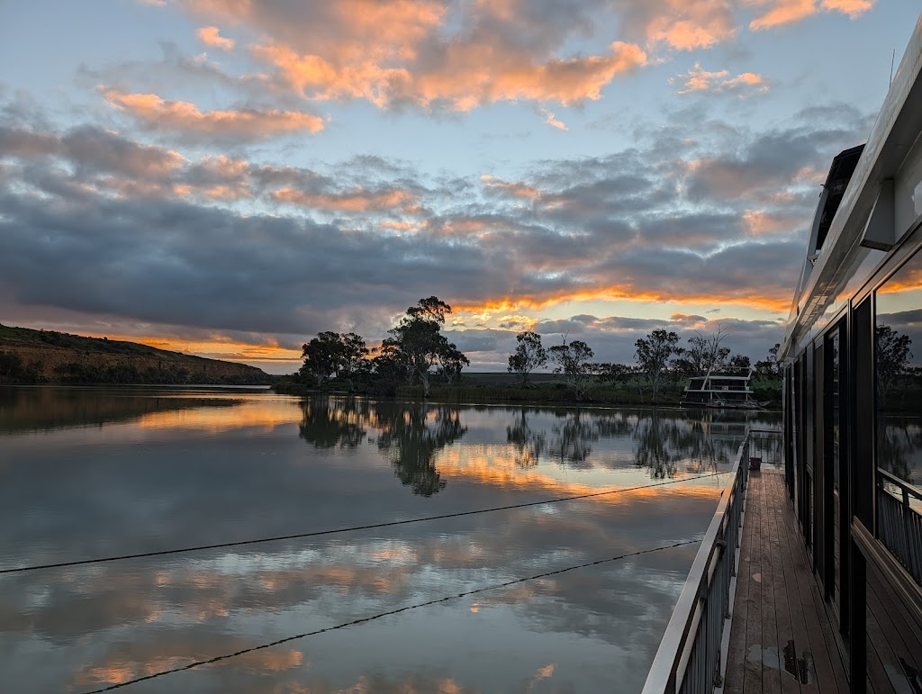 SA Houseboats | E Front Rd, Younghusband SA 5238, Australia | Phone: 0458 112 824