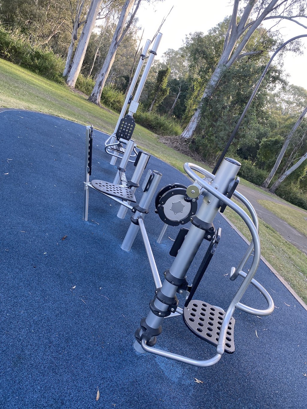 Eromanga Street Park | 27/21 Eromanga St, Carindale QLD 4152, Australia | Phone: 34038888