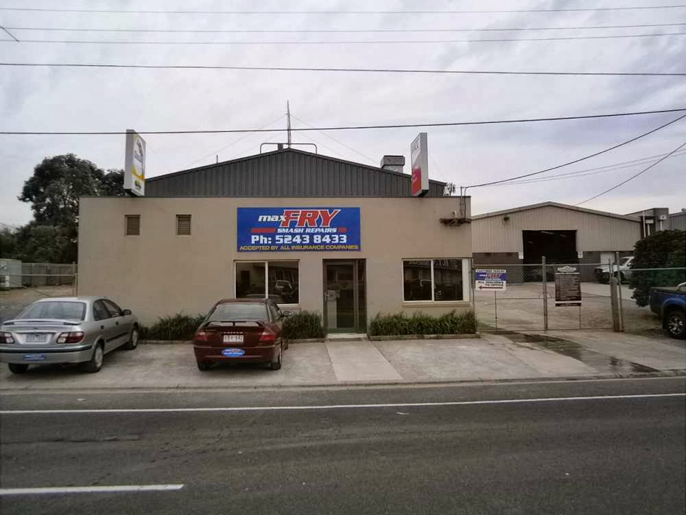 Max Fry Smash Repairs PTY LTD | car rental | 19 Crows rd Belmont Geelong Vic, 19 Crows Rd, Belmont VIC 3216, Australia | 0352438433 OR +61 3 5243 8433