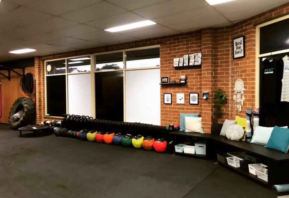 Perfit Form Fitness | gym | Shop 4/190-192 The Entrance Rd, Long Jetty NSW 2261, Australia | 0415492767 OR +61 415 492 767
