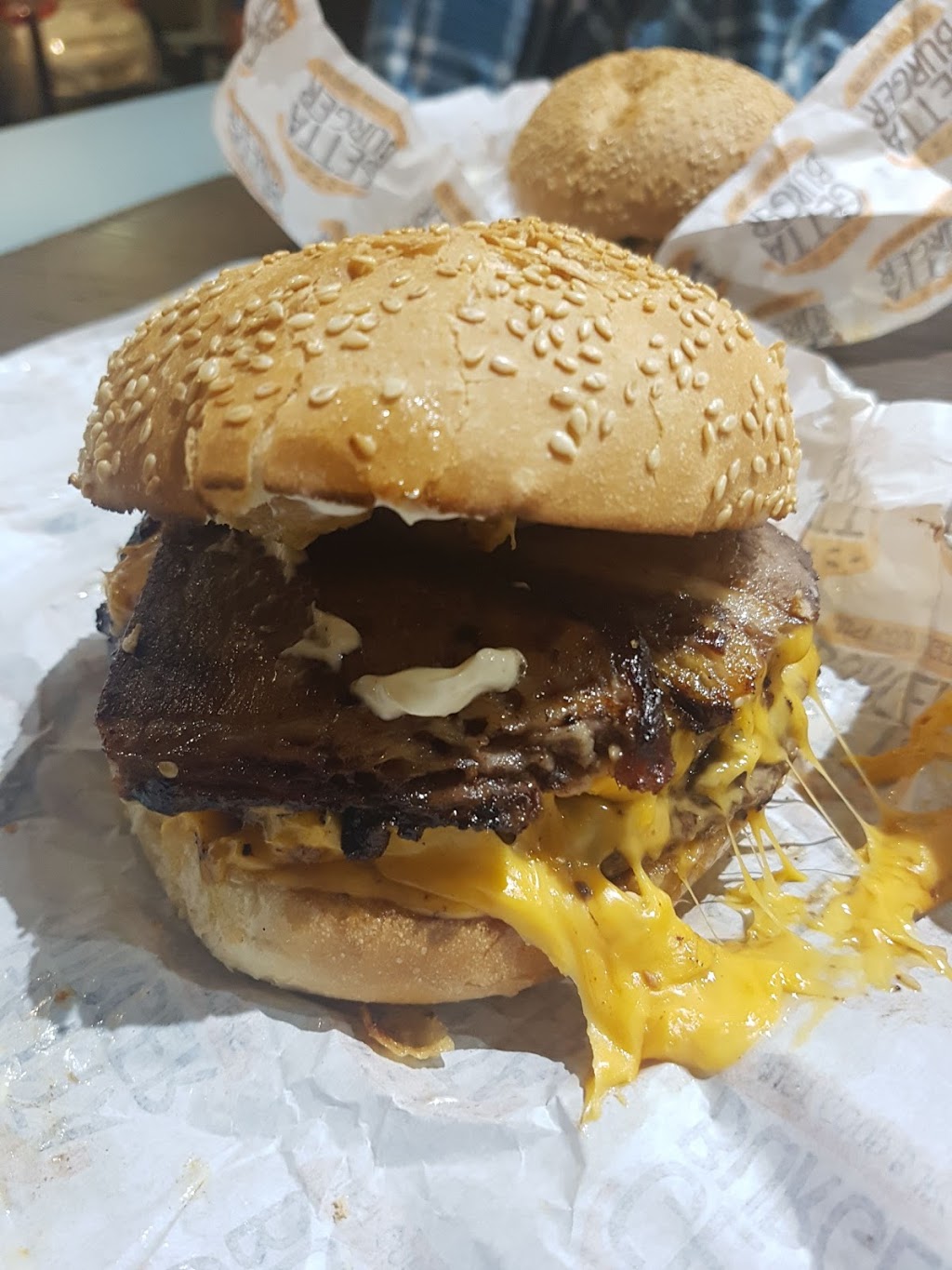 Getta Burger | 16/302-318 Logan River Rd, Holmview QLD 4207, Australia | Phone: 33820583