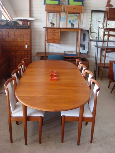 found furniture | 2a/471 Golden Four Dr, Tugun QLD 4224, Australia | Phone: (07) 5534 7628
