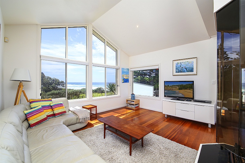 The View @ North Avoca | real estate agency | 41 View St, North Avoca NSW 2260, Australia | 0418262454 OR +61 418 262 454