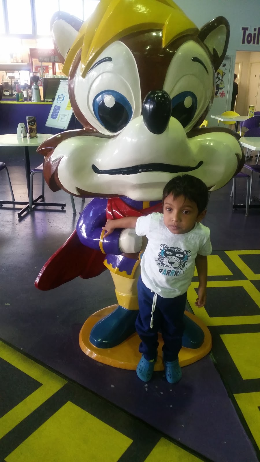 Chipmunks Playland & Cafe | 555 Gympie Rd, Lawnton QLD 4501, Australia | Phone: (07) 3881 0006