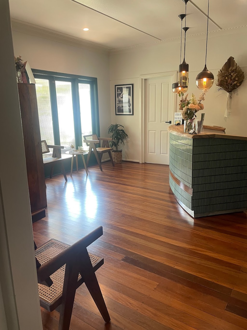 Akaliko Skin Clinic | 72 Byron St, Bangalow NSW 2479, Australia | Phone: (02) 6600 4385