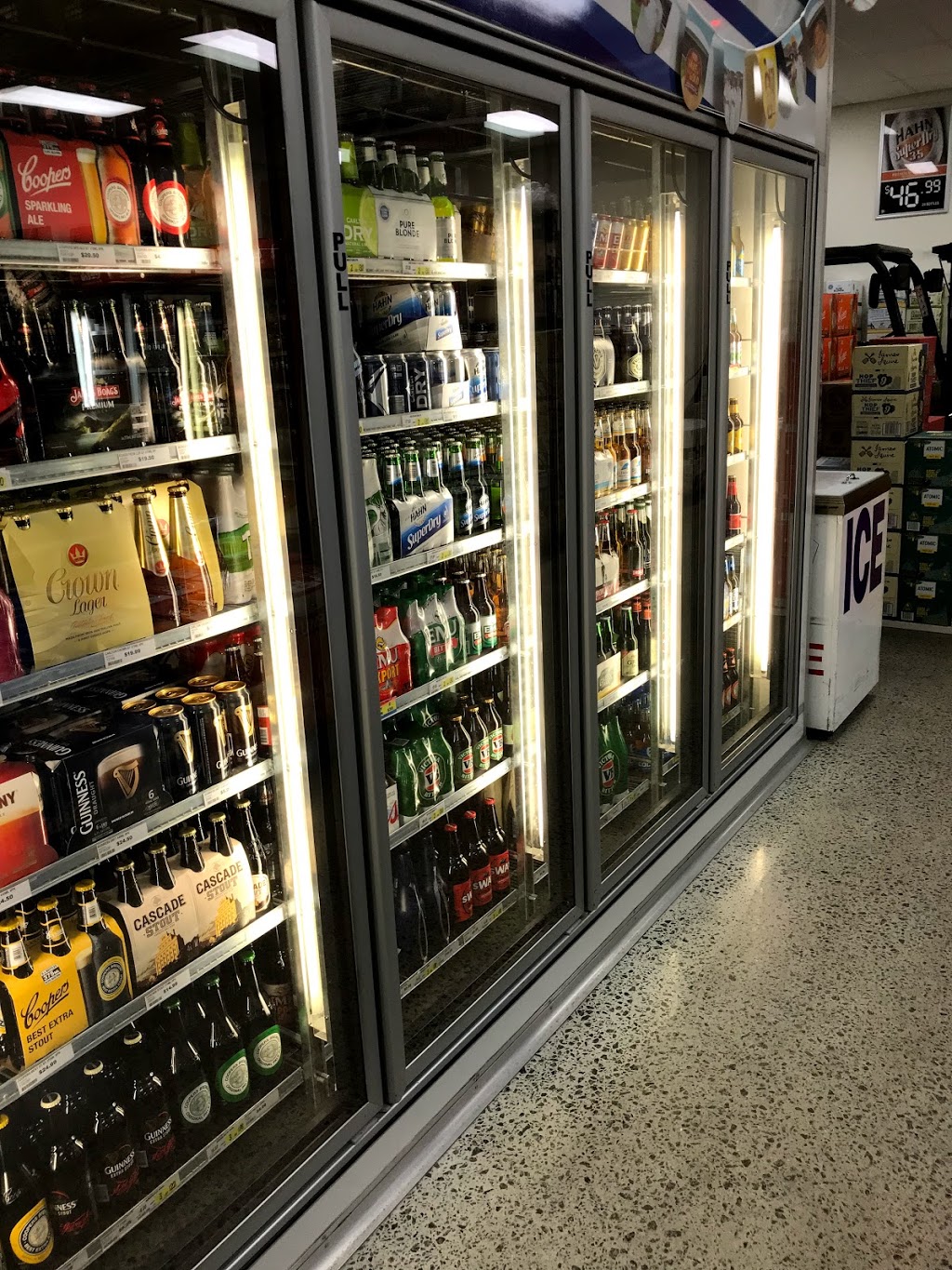 Jurien Bay Liquor Store | store | Shop 10 Jurien Bay Shopping Center, Lot 3 Bashford St, Jurien Bay WA 6516, Australia | 0896521172 OR +61 8 9652 1172