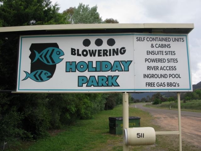 Blowering Holiday Park | campground | 509 Snowy Mountains Hwy, Tumut NSW 2720, Australia | 0269471383 OR +61 2 6947 1383