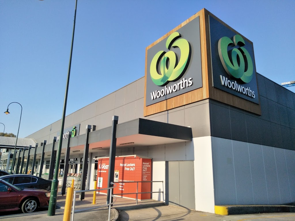 Woolworths Eltham | supermarket | 7 Arthur St, Eltham VIC 3095, Australia | 0384325277 OR +61 3 8432 5277