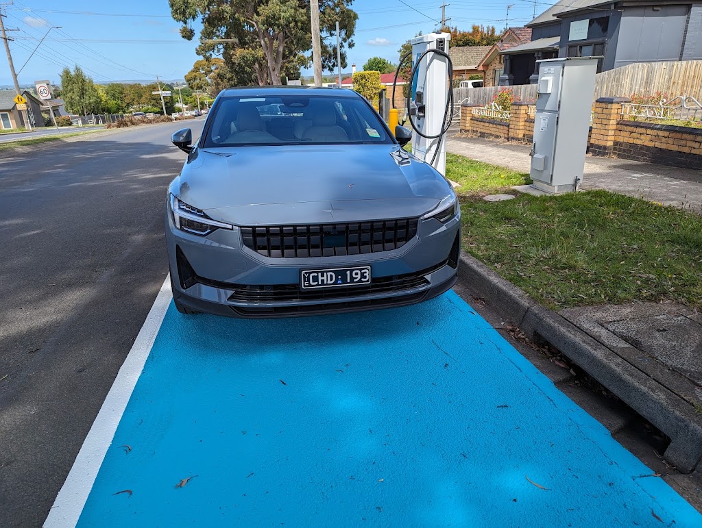 Evie Charging Station | 68 McCartin St, Leongatha VIC 3953, Australia | Phone: 1300 463 843