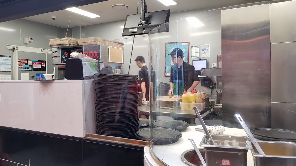 Dominos Pizza Woolloongabba | 130 Logan Rd, Woolloongabba QLD 4102, Australia | Phone: (07) 3215 8720